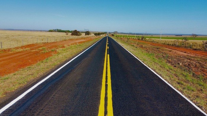 Trecho de rodovia segue até a fronteira com o Paraguai - (Foto: Dnit)