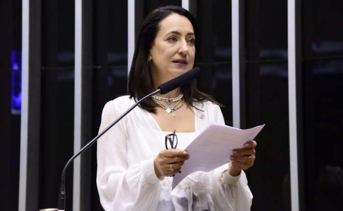 A relatora, Rosângela Moro, defendeu a aprovação da proposta - (Foto: Cleia Viana / Câmara dos Deputados)