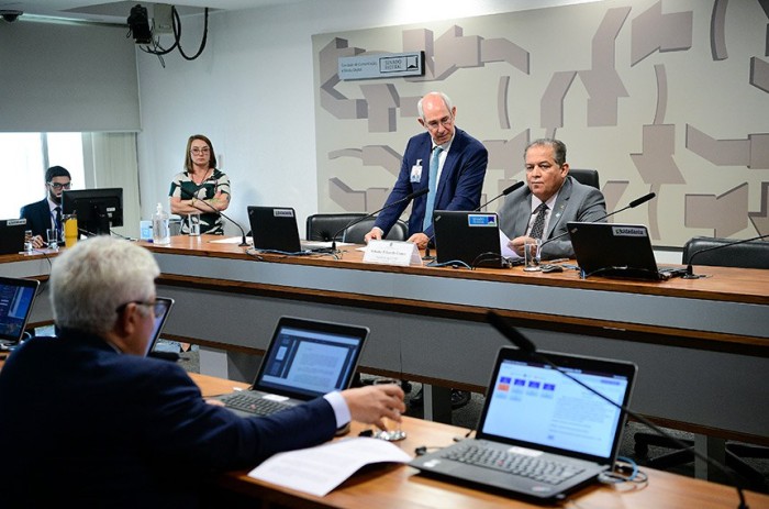 CCDD analisou autorizações para funcionamento de rádios comunitárias - Foto: Pedro França/Agência Senado