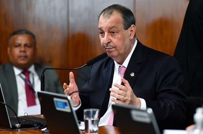 Omar vai conduzir os trabalhos, que só devem começar em fevereiro - Foto: Roque de Sá/Agência Senado